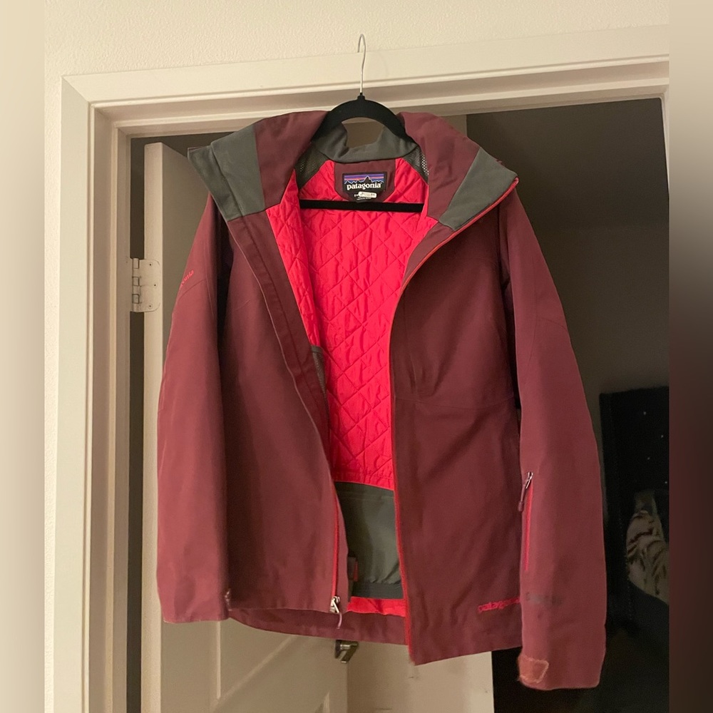 Women’s Patagonia Insulated Ski Jacket